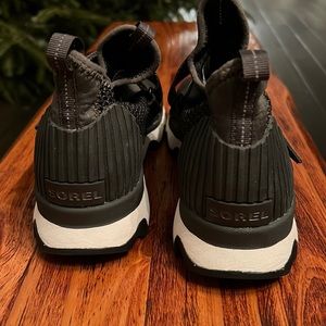 Sorel kinetic RENGD like new Olive Green